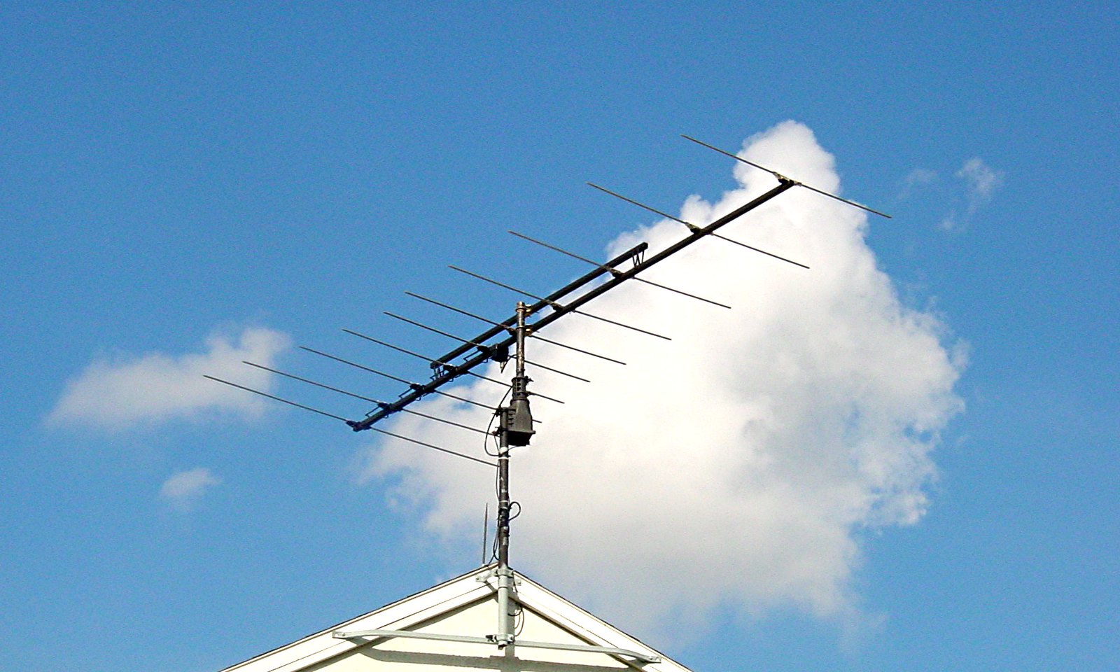 tv antenna roof installation and repair Wollongong